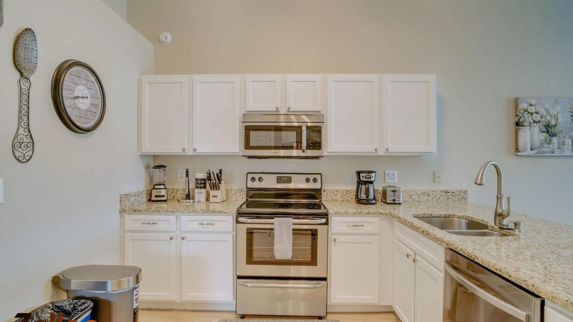 Holiday home 4Br Home With Pool 15 Mins From Disney Davenport